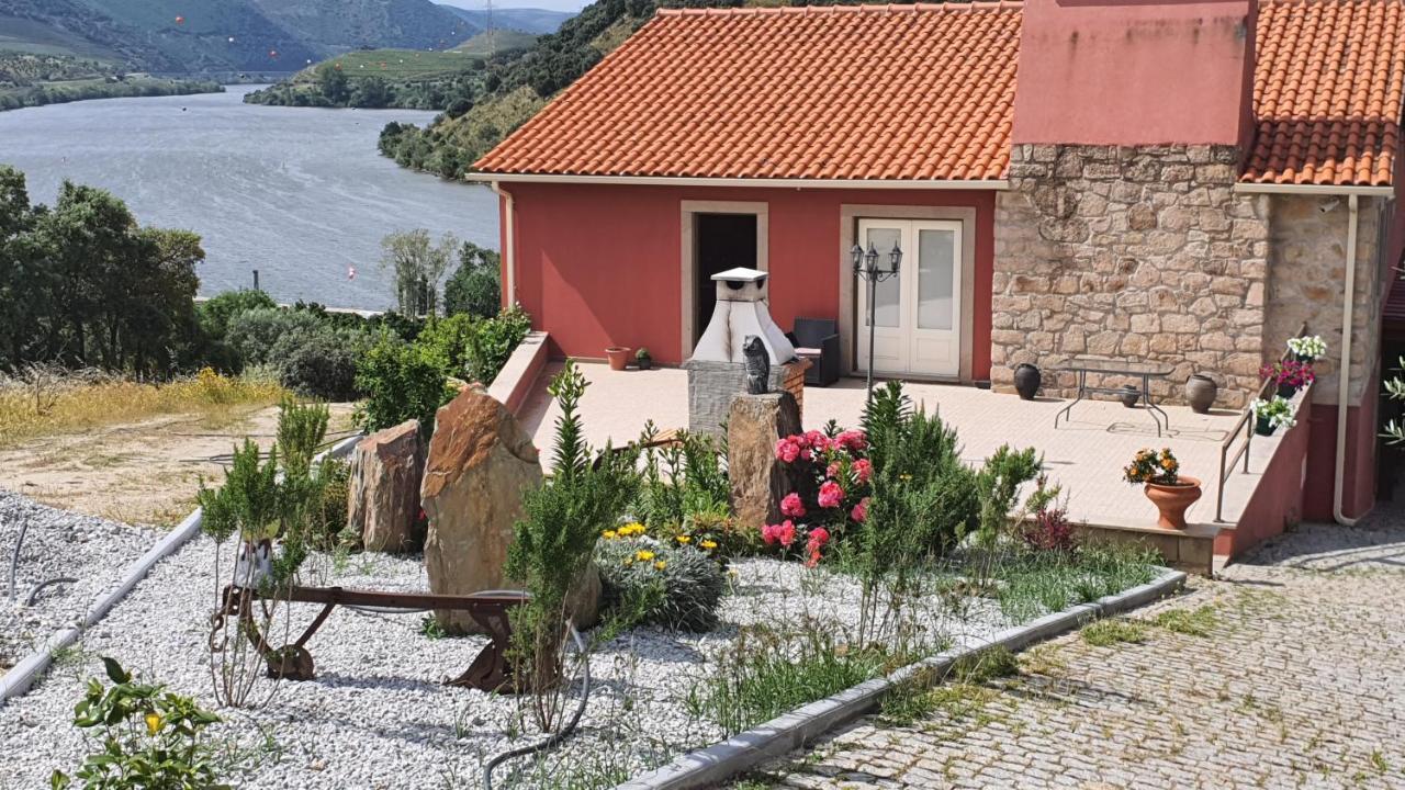 Olhares Do Douro Guest House Torre De Moncorvo Exterior photo