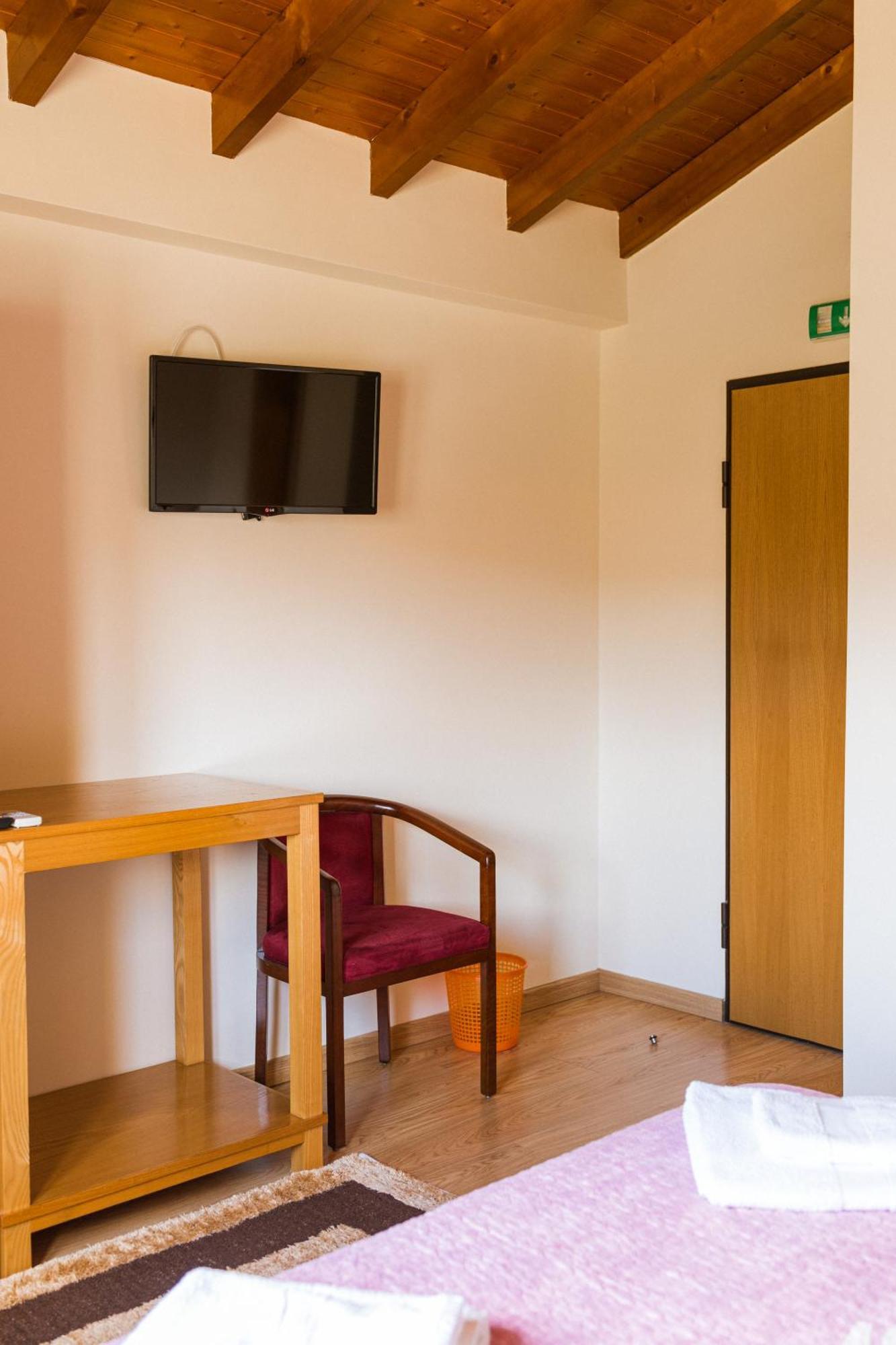 Olhares Do Douro Guest House Torre De Moncorvo Exterior photo